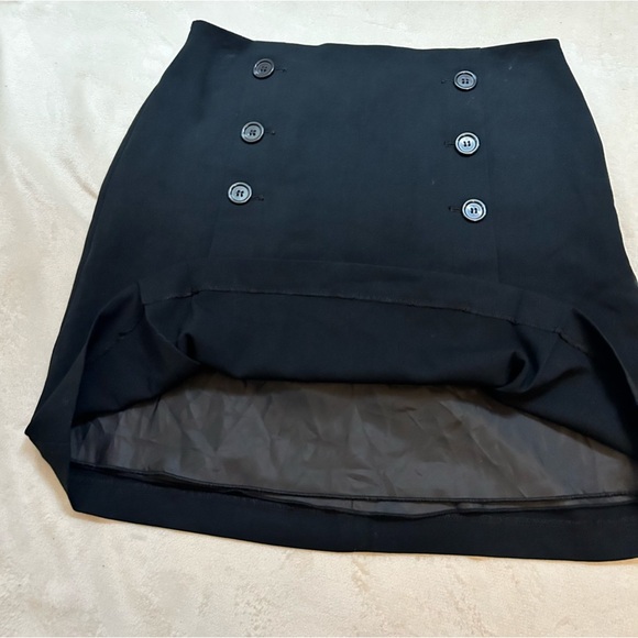 NWT | M&S Pleated Mini Skirt with buttons | Navy Blue |Size 6 - Picture 8 of 10
